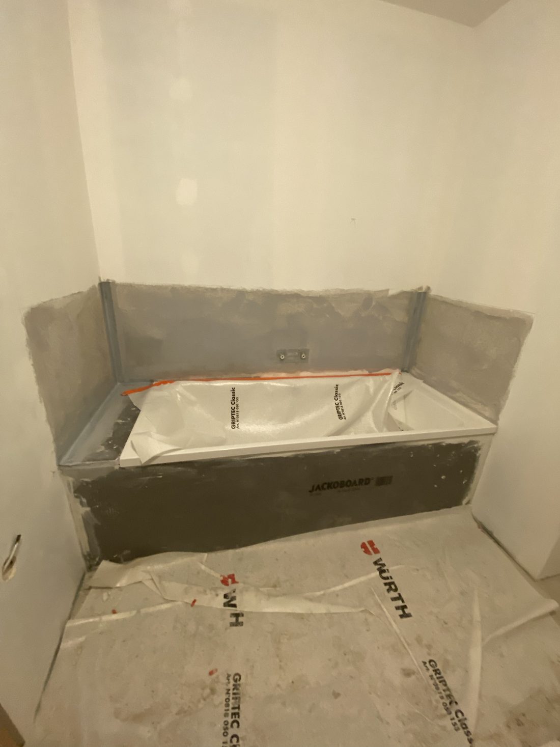 Préparation et habillage d’une baignoire — Prestige Carrelage